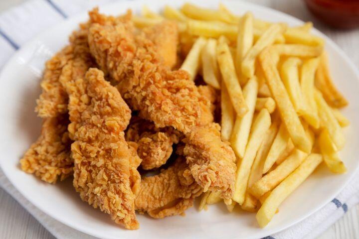 4pc Chicken Tenders w French Fries